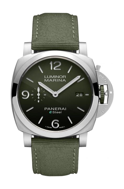 Panerai Luminor Marina eSteel Verde Smeraldo – The Watch Pages.